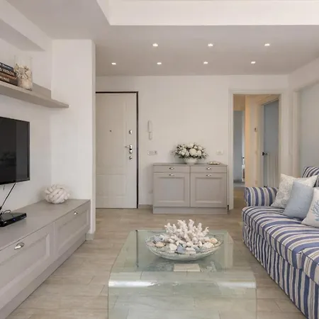 Tyrrena Appartement *